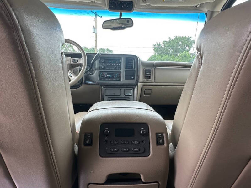 2003 GMC Yukon Denali