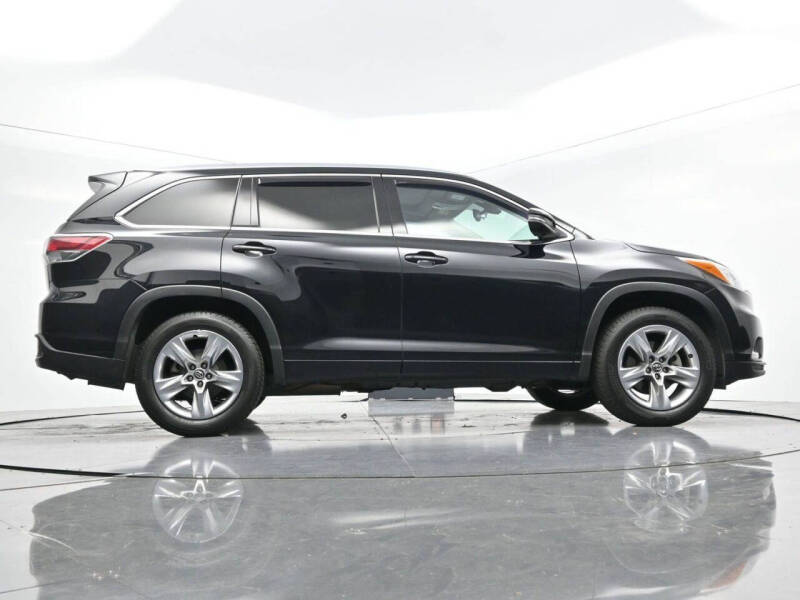 2016 Toyota Highlander Limited Platinum