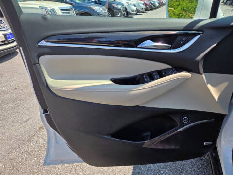 2020 Buick Enclave Essence