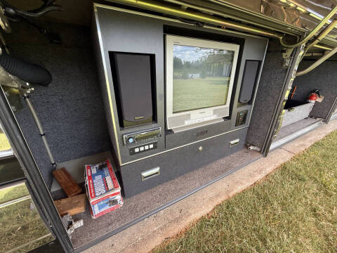 2001 Prevost Marathon