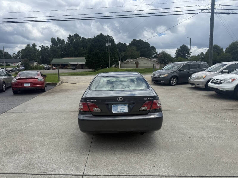 2004 Lexus ES 330