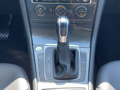 2019 Volkswagen e-Golf SEL Premium