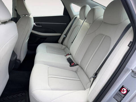 2023 Hyundai Sonata SE