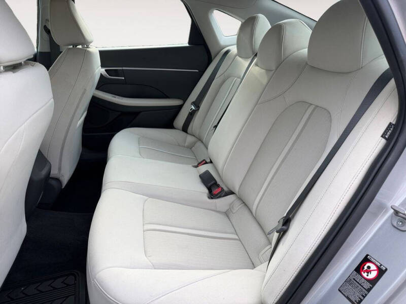 2023 Hyundai Sonata SE