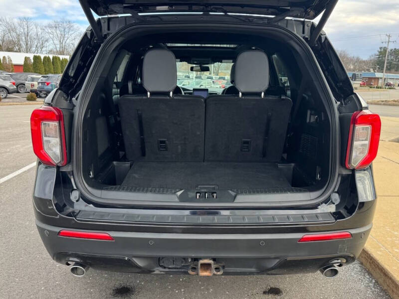 2023 Ford Explorer ST-Line