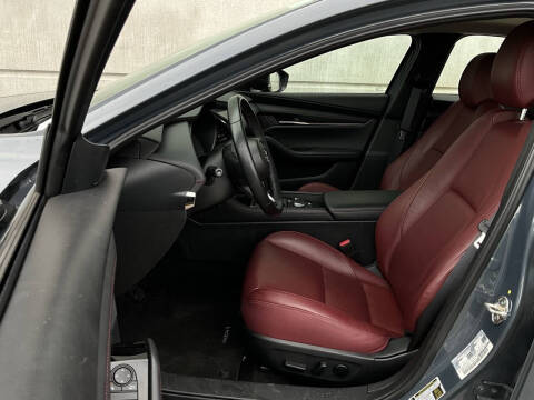 2025 Mazda Mazda3 Sedan 2.5 S Carbon Edition