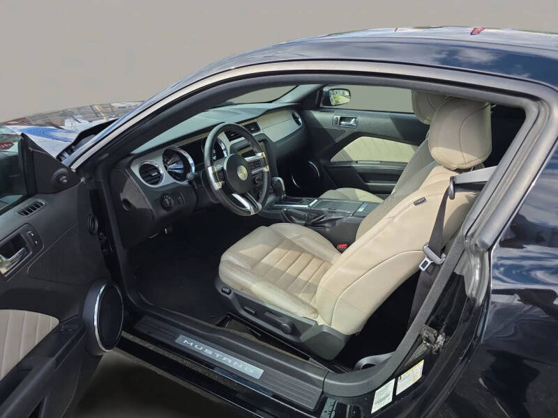 2014 Ford Mustang V6 Premium