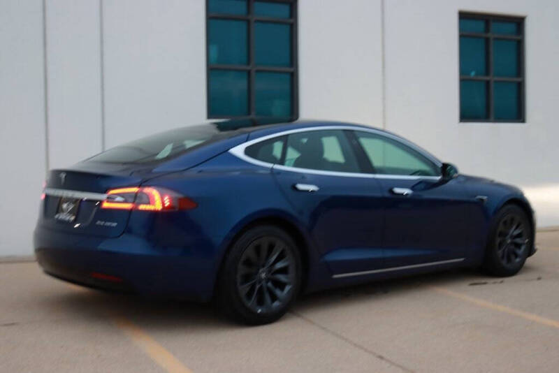 2020 Tesla Model S