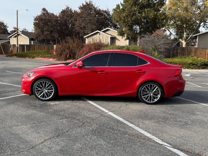 2018 Lexus IS 300