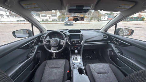 2019 Subaru Impreza 2.0i