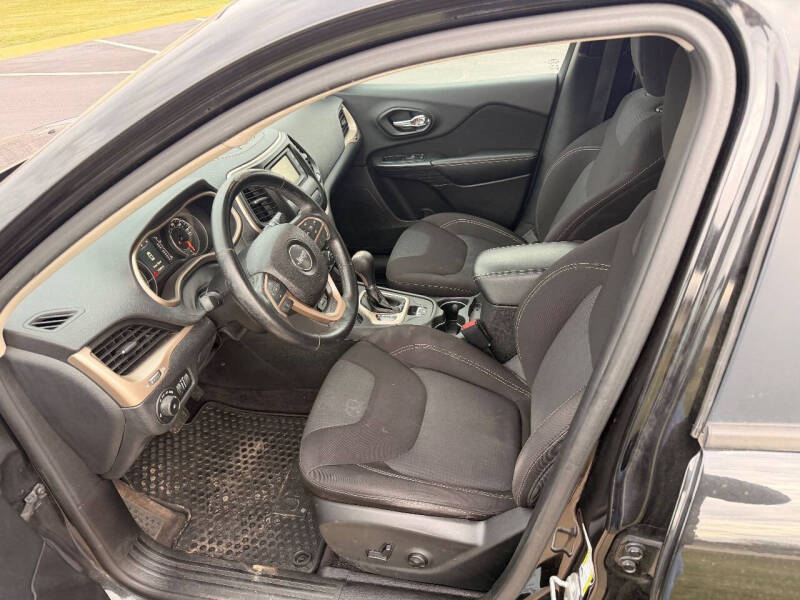 2016 Jeep Cherokee Latitude