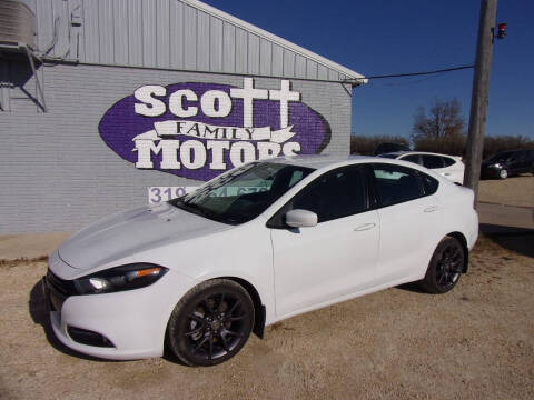 2016 Dodge Dart for sale at SCOTT FAMILY MOTORS in Springville IA