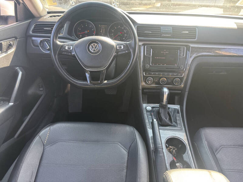 2018 Volkswagen Passat 2.0T SE