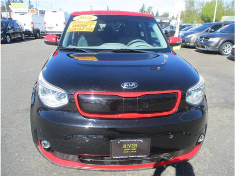 2016 Kia Soul EV +