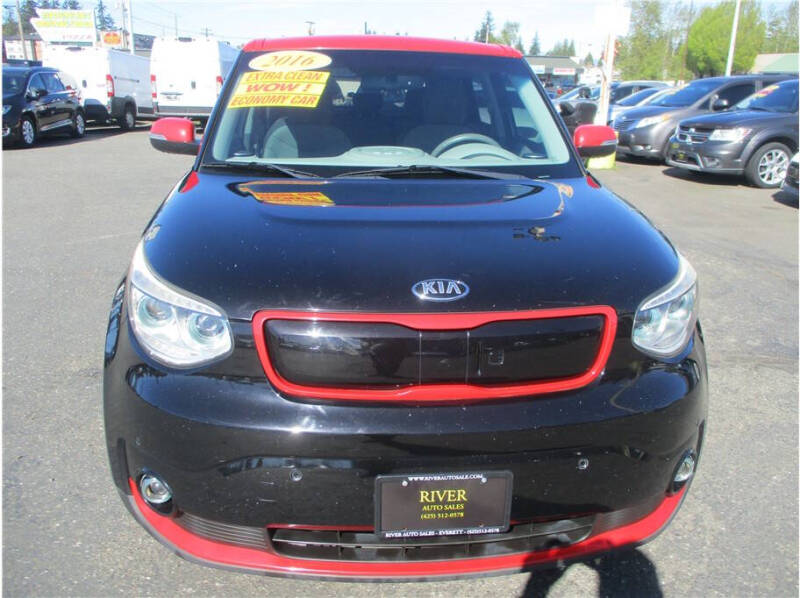 2016 Kia Soul EV +