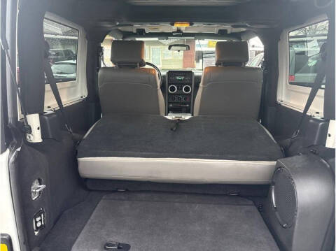 2010 Jeep Wrangler Sahara