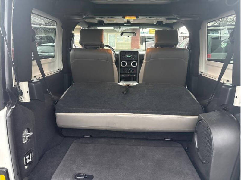 2010 Jeep Wrangler Sahara