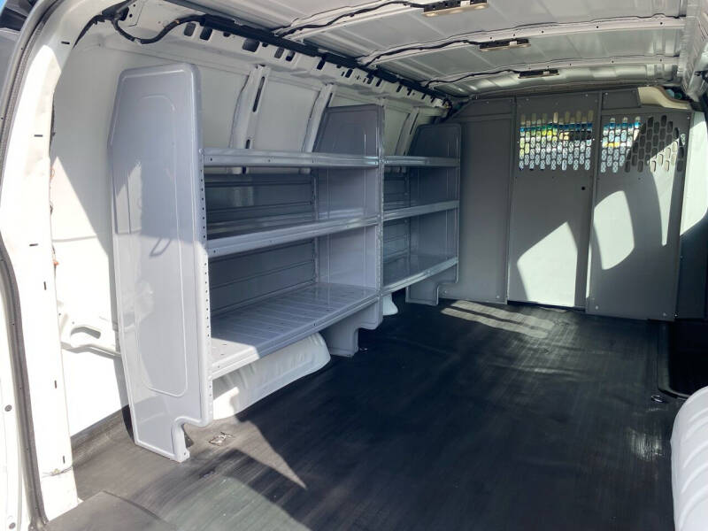 2020 Chevrolet Express 2500