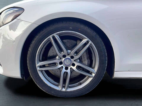 2017 Mercedes-Benz E-Class E 300