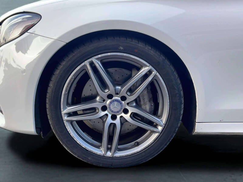 2017 Mercedes-Benz E-Class E 300