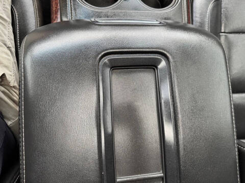 2020 GMC Yukon XL SLT