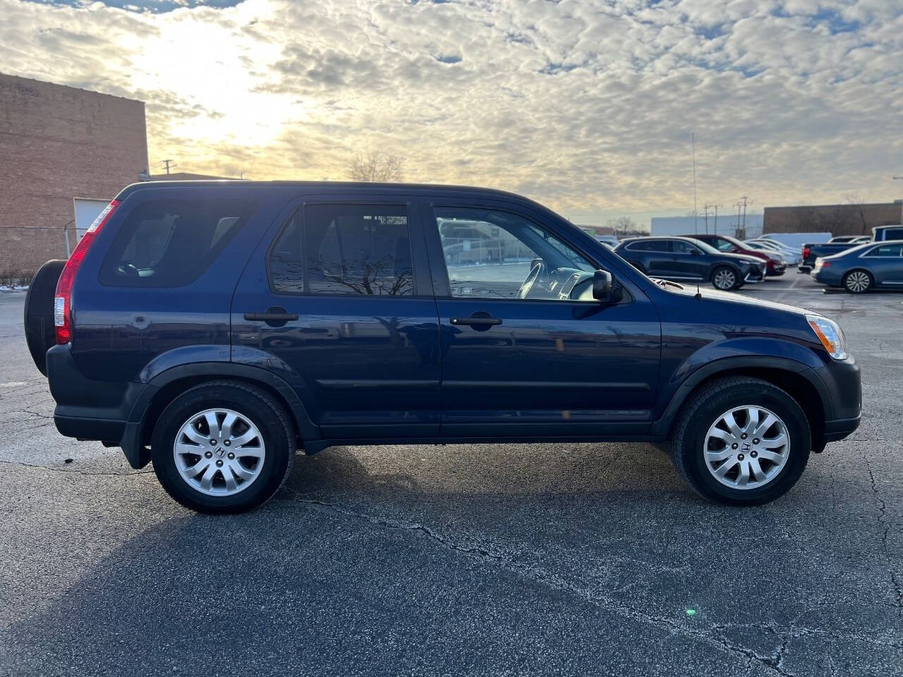 2006 Honda CR-V for sale at Ideal Cars LLC in Skokie, IL