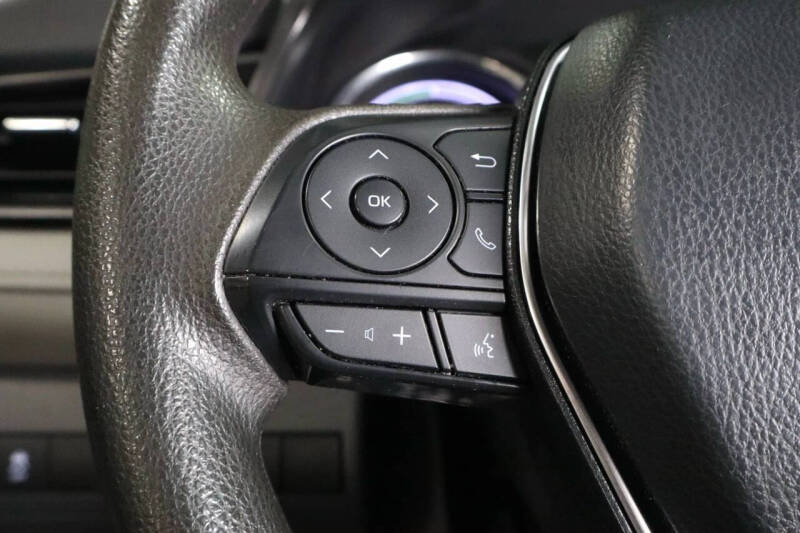 2020 Toyota Camry Hybrid LE