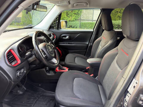 2017 Jeep Renegade Trailhawk