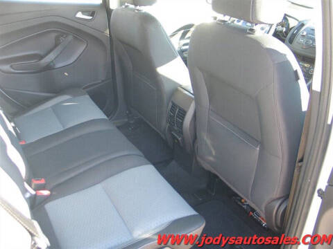 2017 Ford C-MAX Hybrid SE