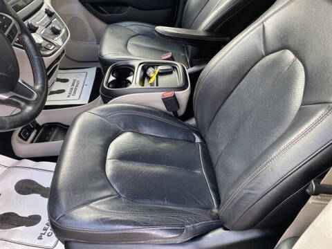 2019 Chrysler Pacifica Touring L