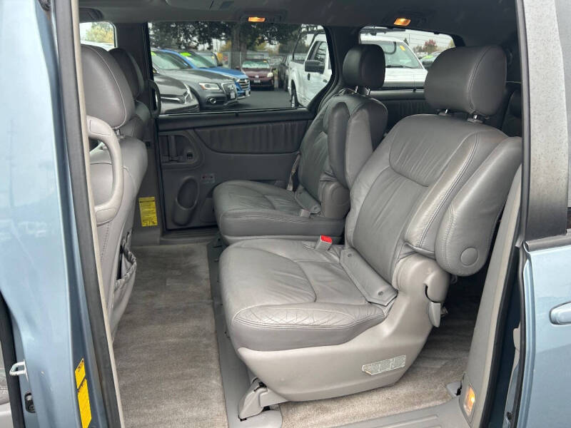2006 Toyota Sienna XLE 7 Passenger