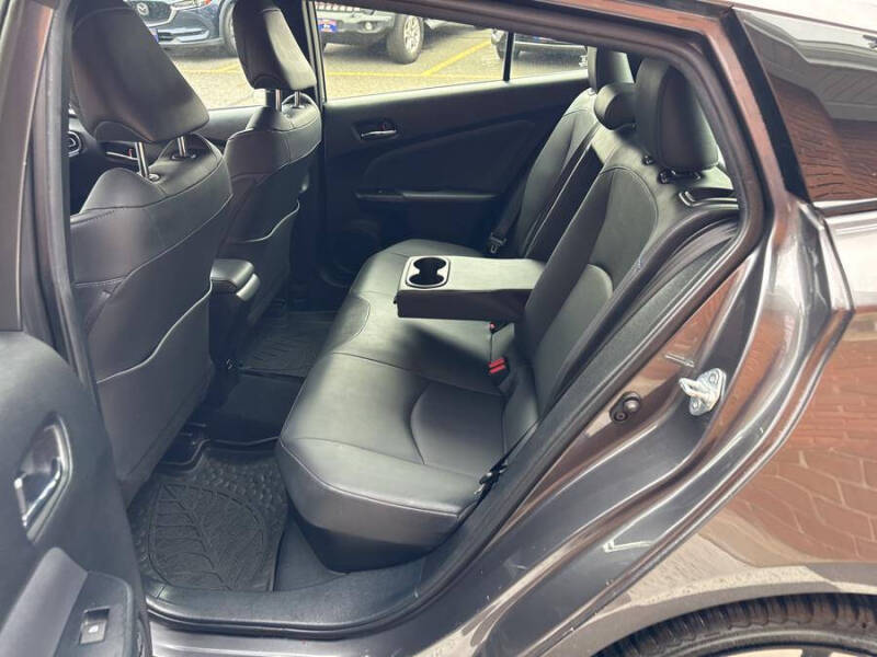 2017 Toyota Prius Four Touring