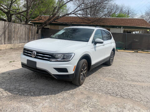 2020 Volkswagen Tiguan for sale at H & H AUTO SALES in San Antonio TX