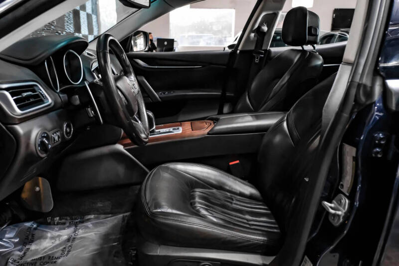 2015 Maserati Ghibli