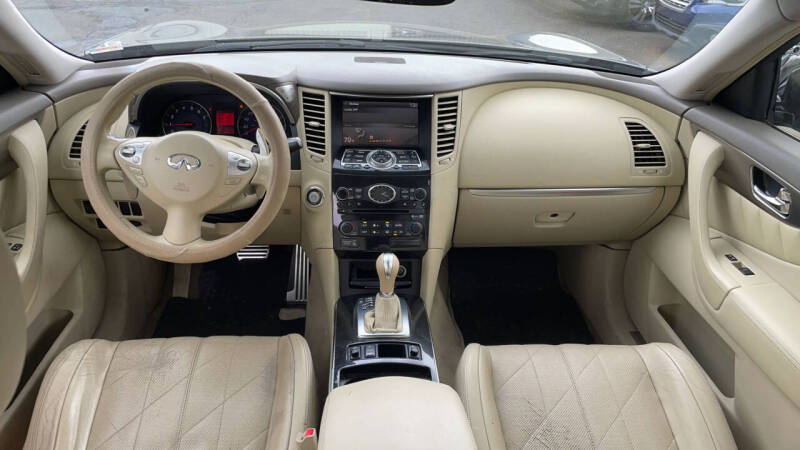 2009 Infiniti FX35