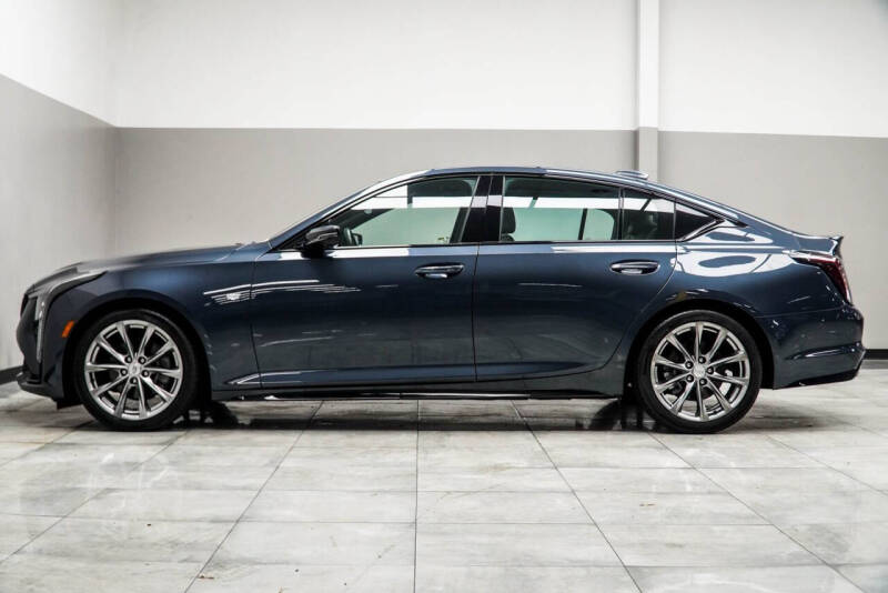 2025 Cadillac CT5 Sport