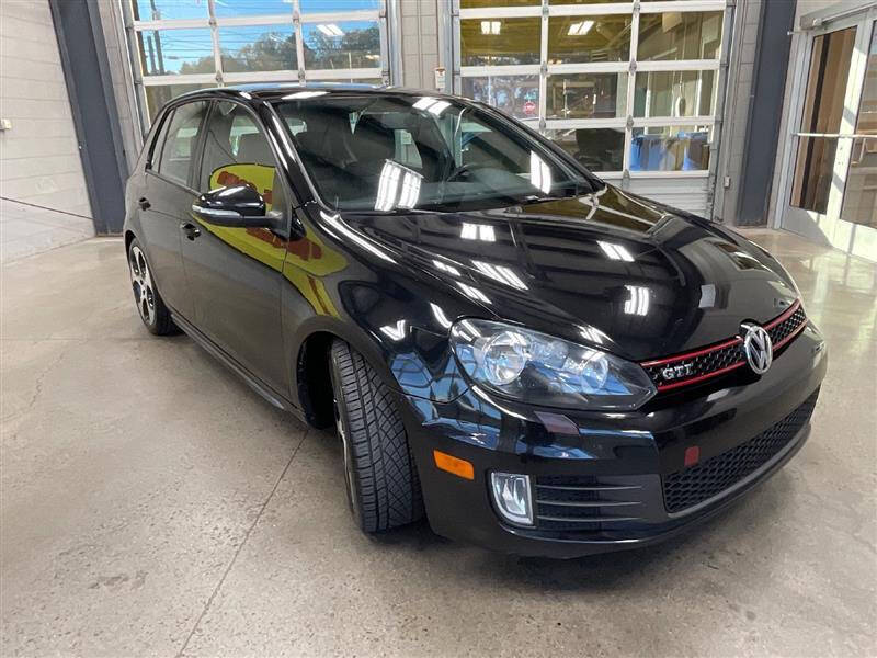 2013 Volkswagen GTI Wolfsburg Edition PZEV