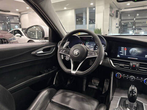 2018 Alfa Romeo Giulia Ti Sport