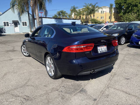 2017 Jaguar XE 25t Prestige