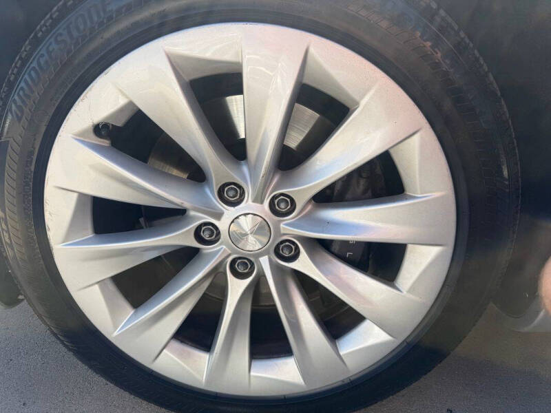 2016 Tesla Model S