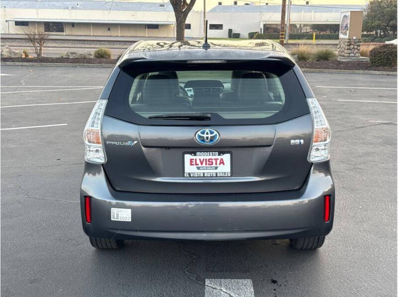2012 Toyota Prius v