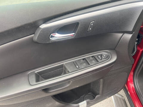 2010 Chevrolet Traverse LT