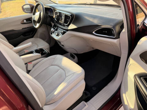 2018 Chrysler Pacifica Touring L