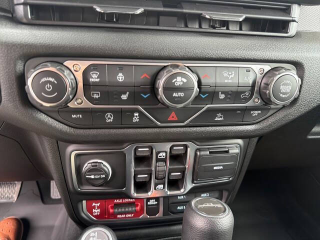 2026 Jeep Gladiator Willys