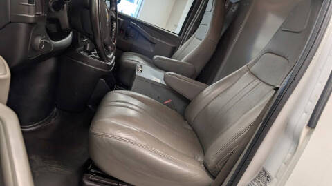 2020 Chevrolet Express 3500