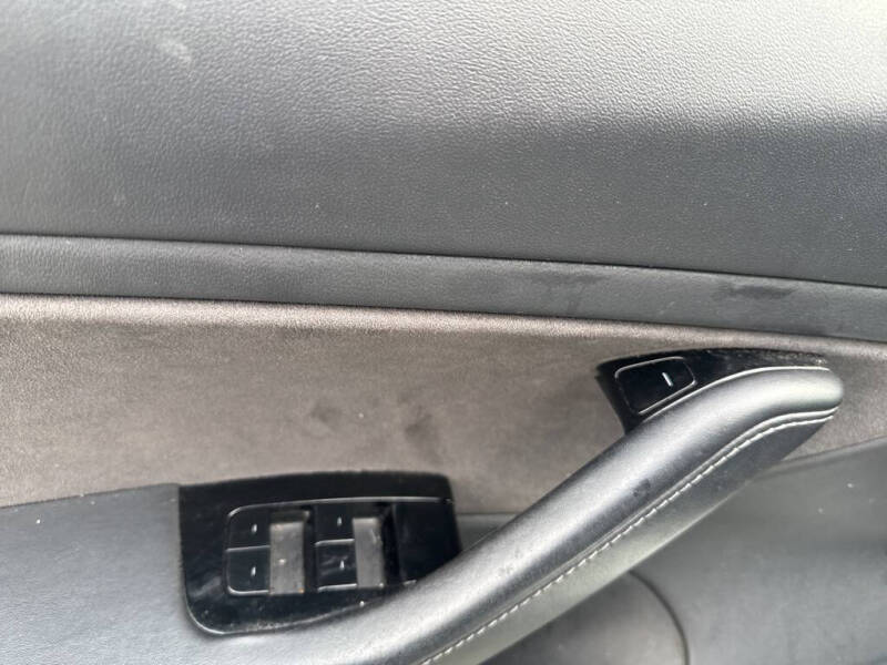 2019 Tesla Model 3 Mid Range