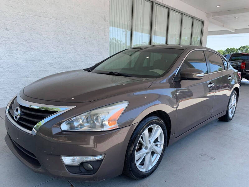 2013 Nissan Altima for sale at Powerhouse Automotive in Tampa FL