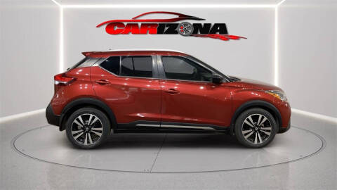 2020 Nissan Kicks SR
