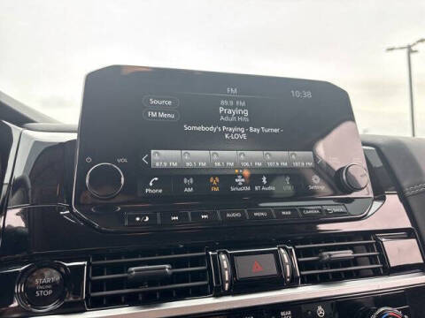 2025 Nissan Pathfinder Platinum