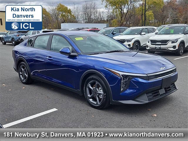 2025 Kia K4 LXS